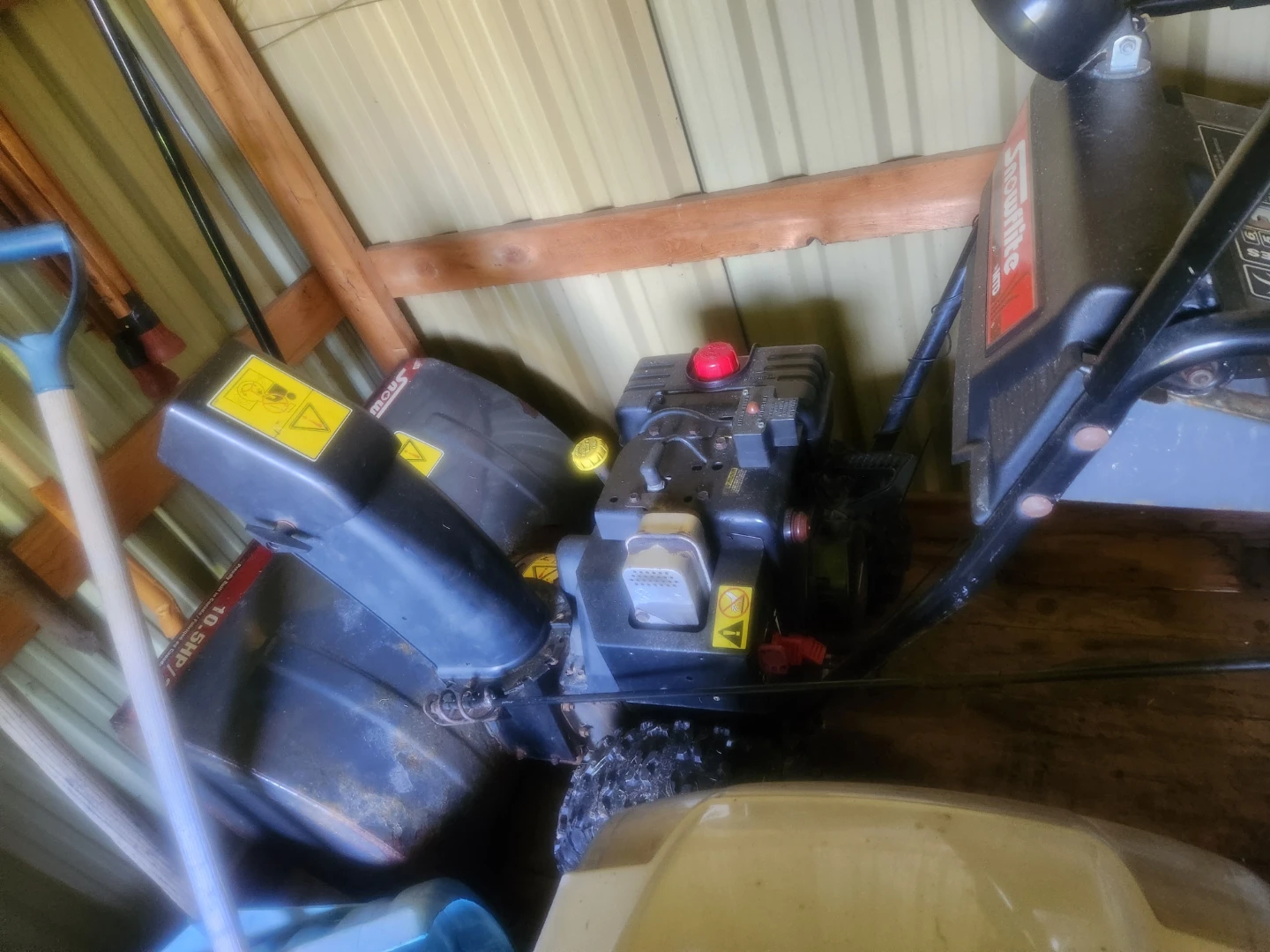 Outdoor 10.5HP / 29” Two-Stage Snowblower - photo 2