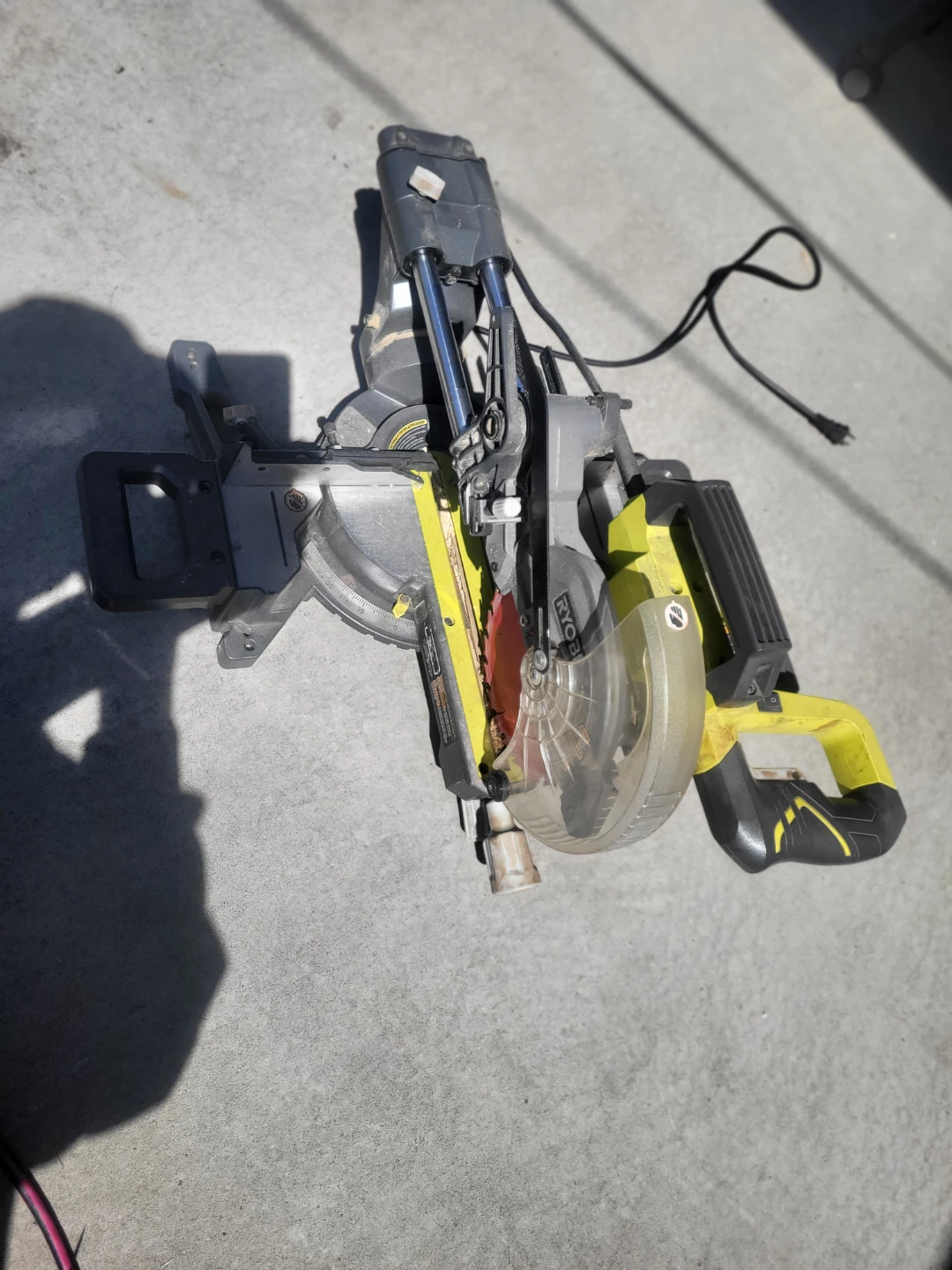 Ryobi Compound Miter Saw - photo 3