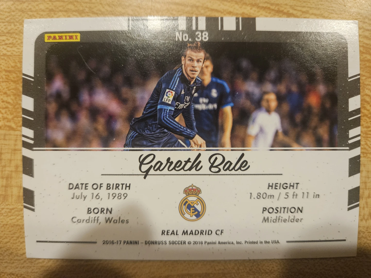 Gareth Bale 2016-17 Panini Donruss Soccer Card - photo 2