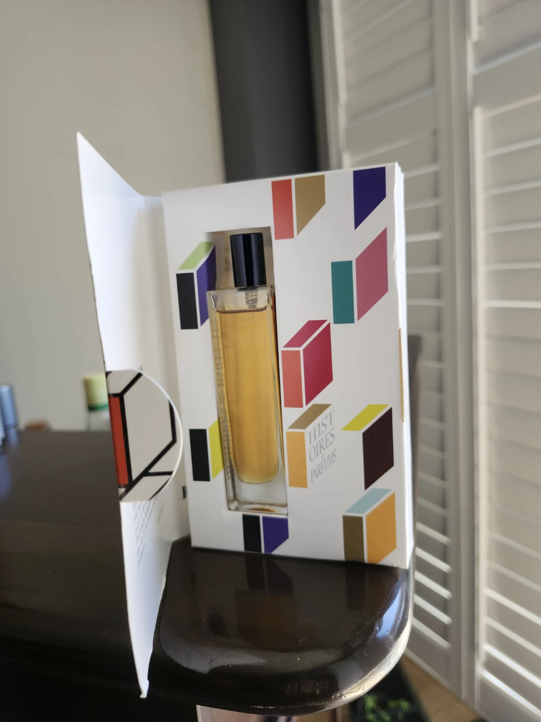 HISTOIRES PARFUMS Perfume Sample