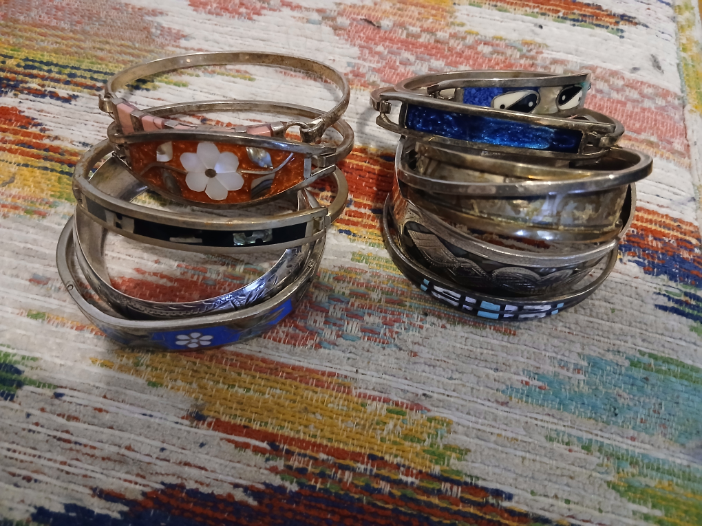 Lot of 11 Bracelets - photo 2