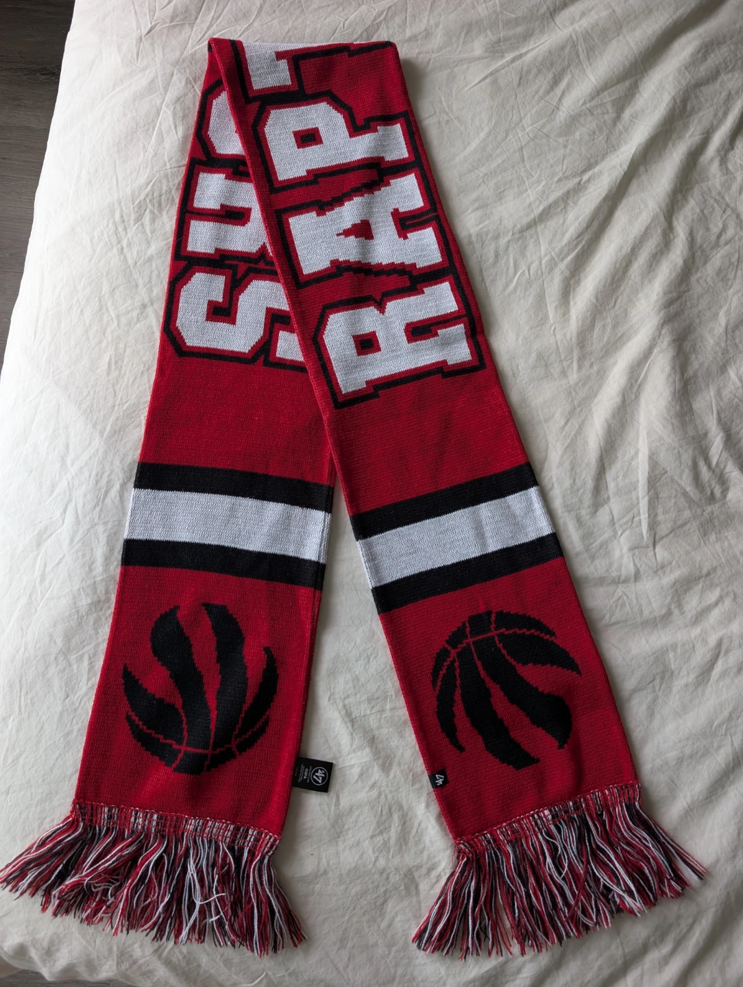 Toronto Raptors Scarf - Moving Sale