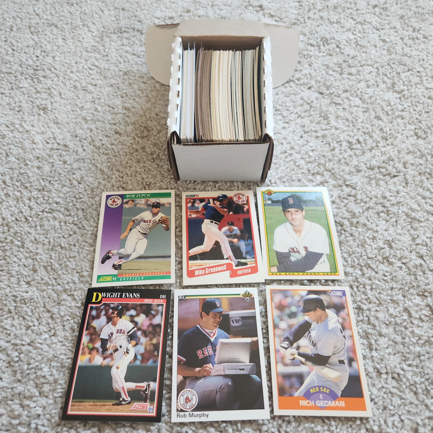 Boston Red Sox, 100 Baseball Cards Team lot - photo 4