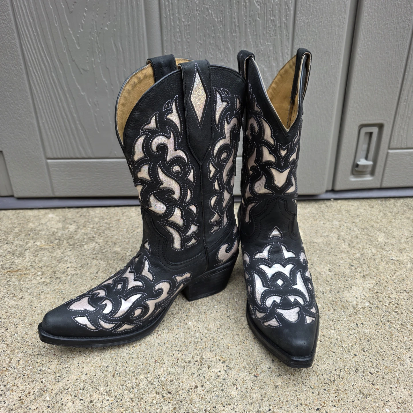 7.5 Boots - Black & Iridescent Western Cowgirl Boots