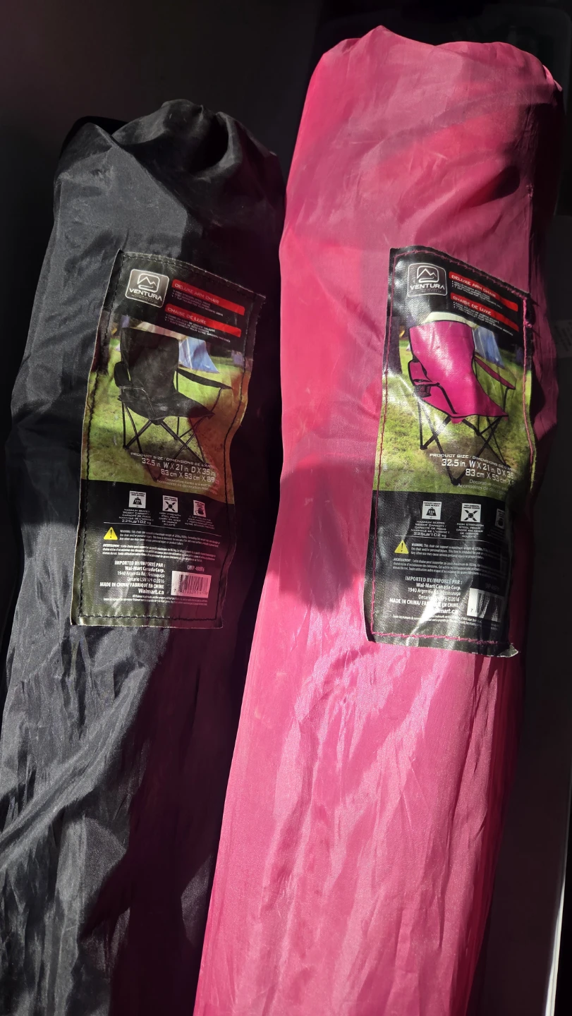 Ventura Folding Camp Chairs - Black & Pink