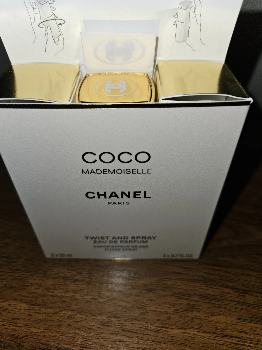 Chanel COCO Mademoiselle Twist and Spray