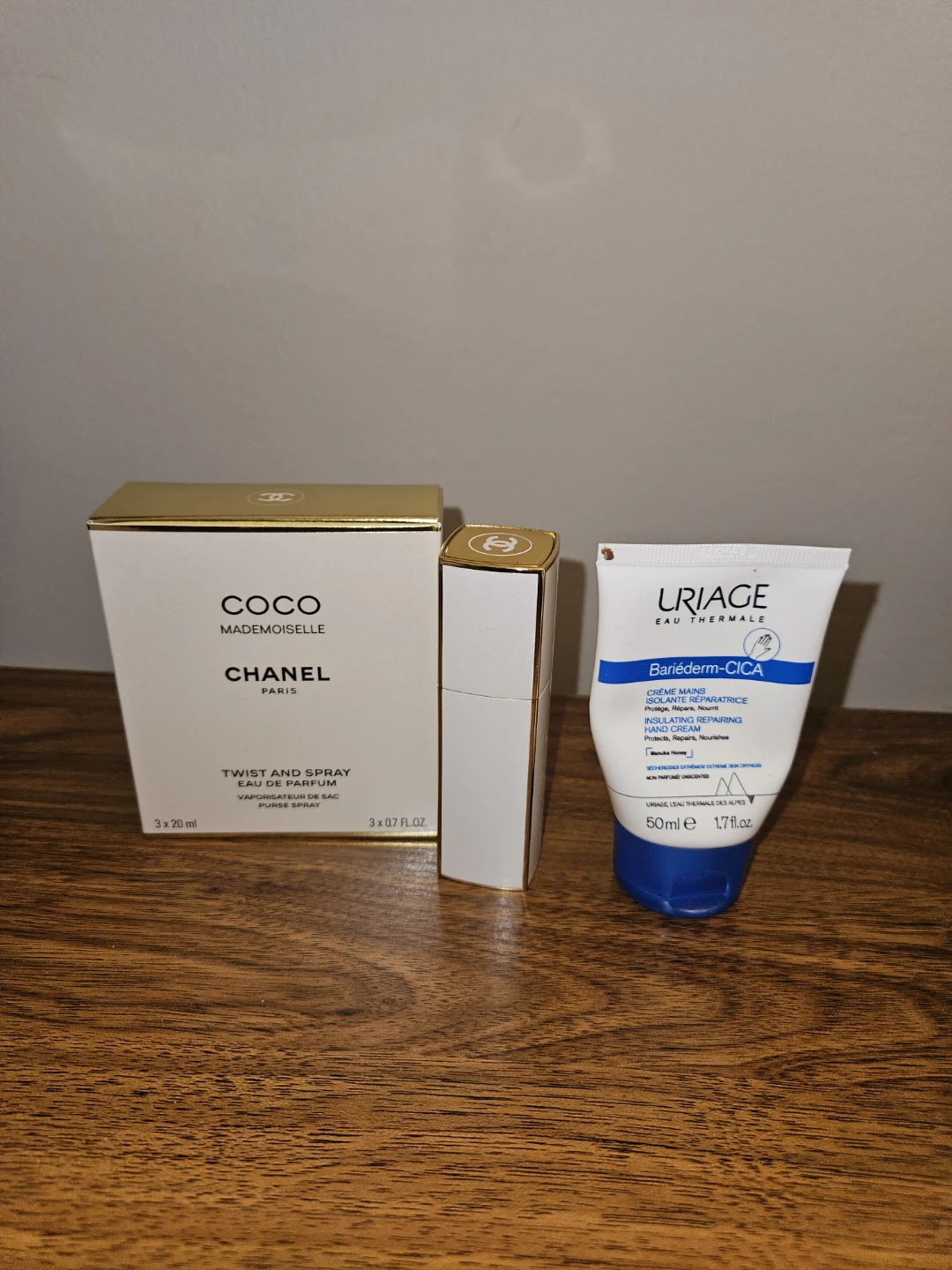 Chanel COCO Mademoiselle Twist and Spray - photo 4