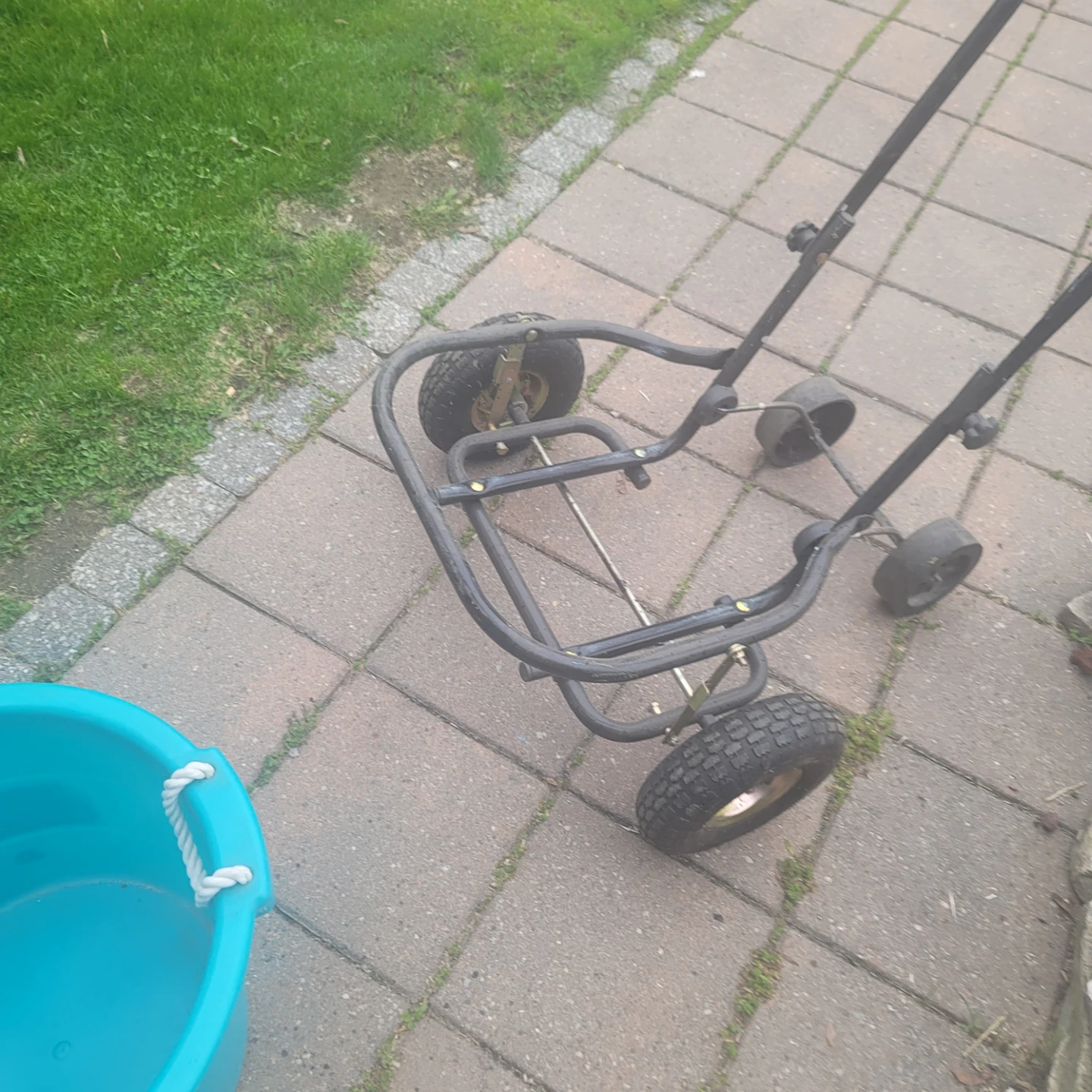 Garden Cart with Blue Bucket - photo 5