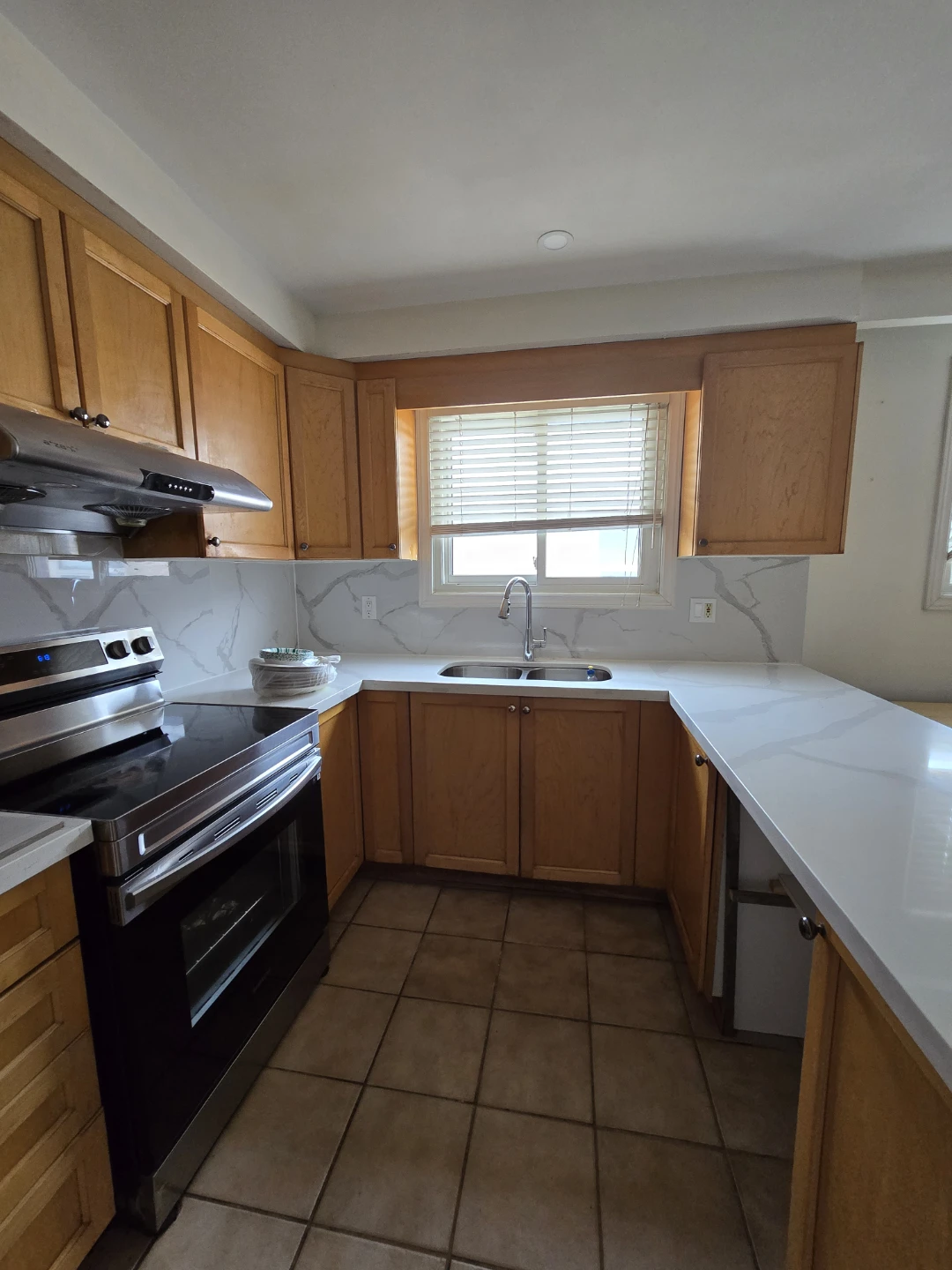 1 Bedroom Available for June 1st - photo 2