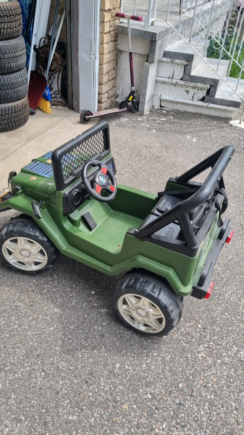 Kids Ride-On Jeep - photo 3