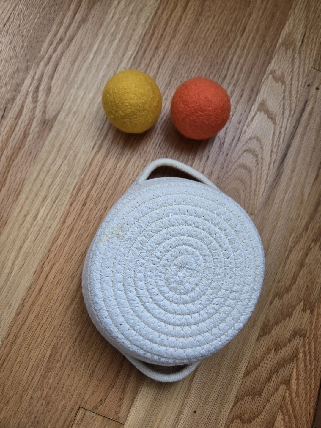 Lovevery Treasure Basket Felt Ball Set Toy Montessori Play - photo 3