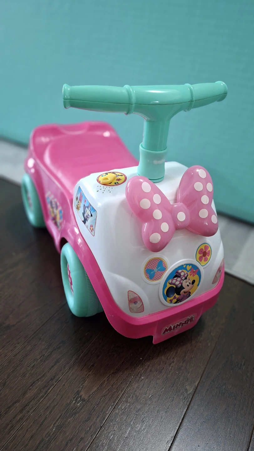 Minnie Mouse Ride-On Car