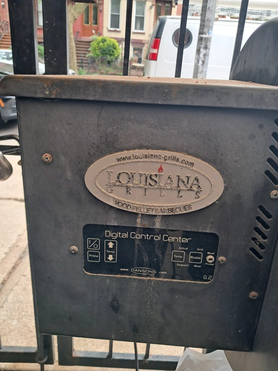 Louisiana Grills Wood Pellet BBQ - photo 3