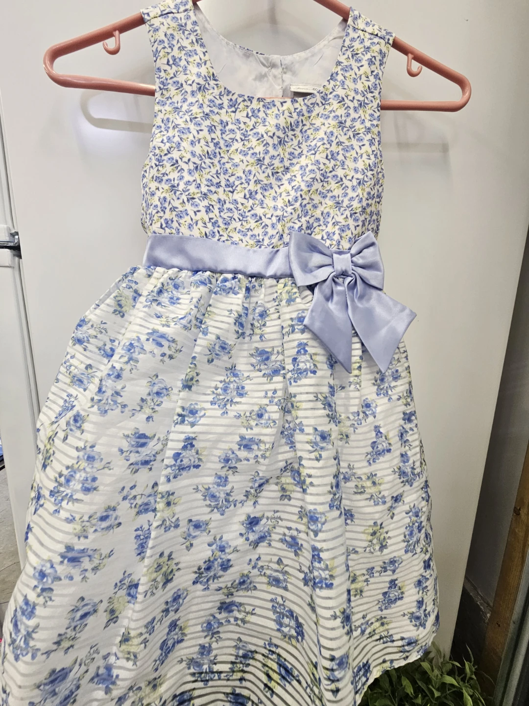Alyssa Michelle Floral Dress Size 5