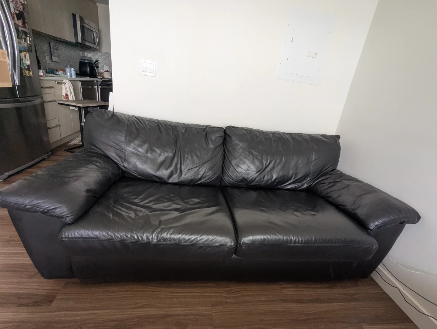 Black Leather Sofa - photo 4