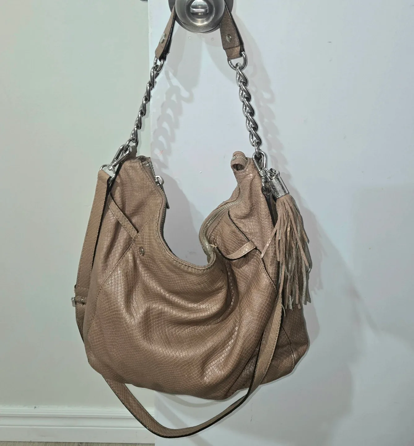 Michael Kors Beige Snake Embossed Leather Hobo Bag - photo 2