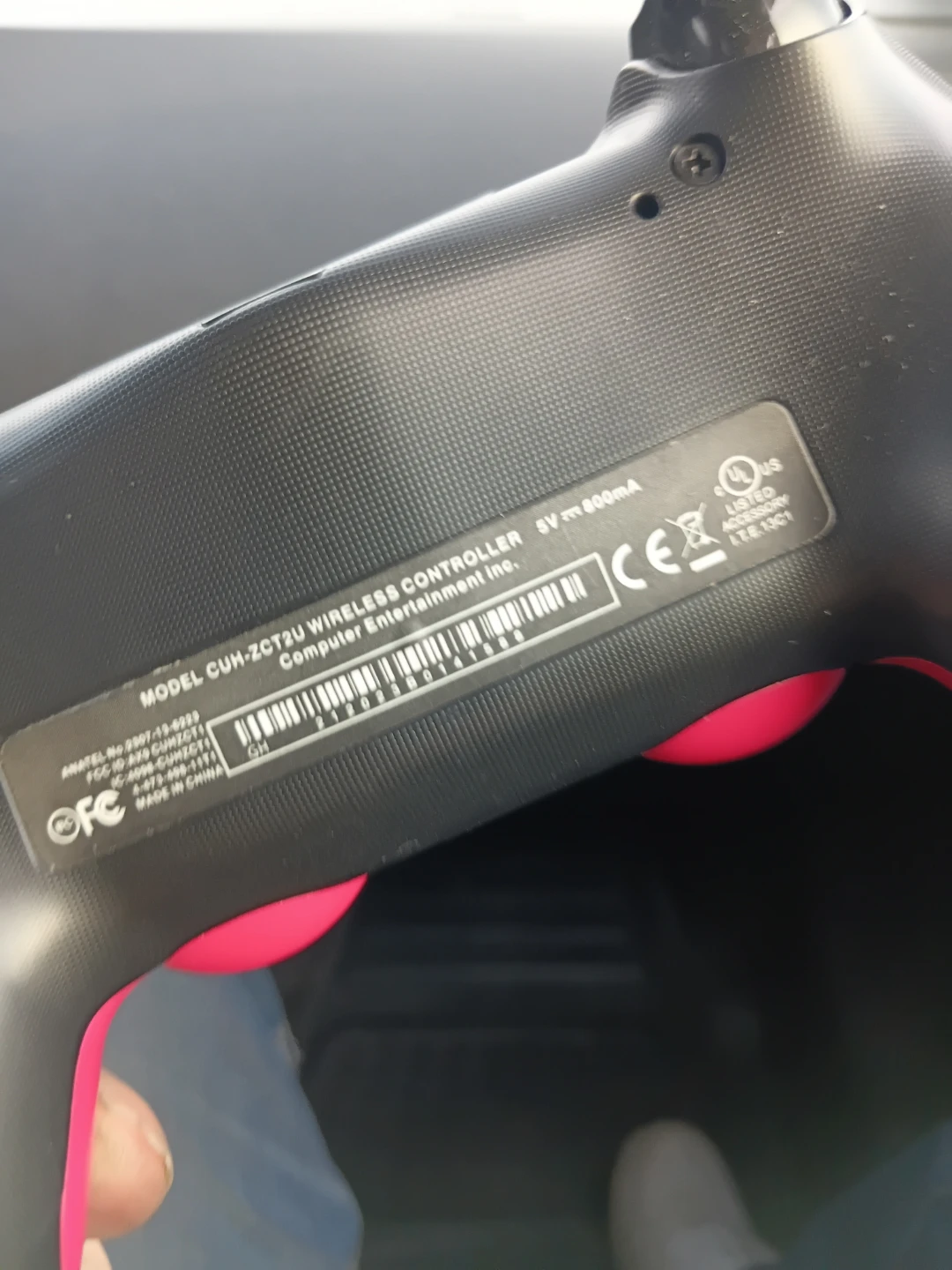 Sony DualShock 4 Wireless Controller CUH-ZCT2U - photo 4