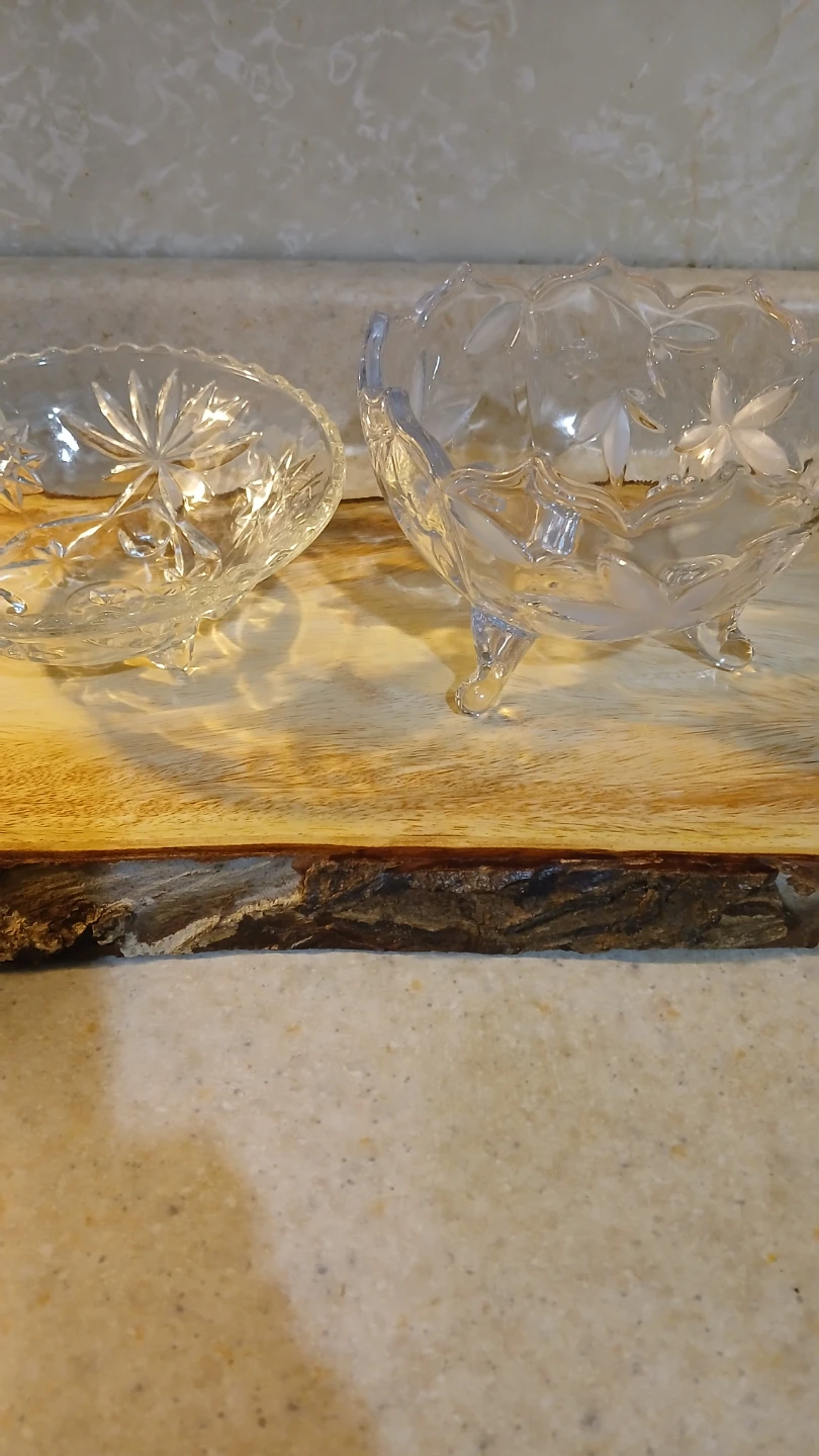 2 glass bowls for $5.00