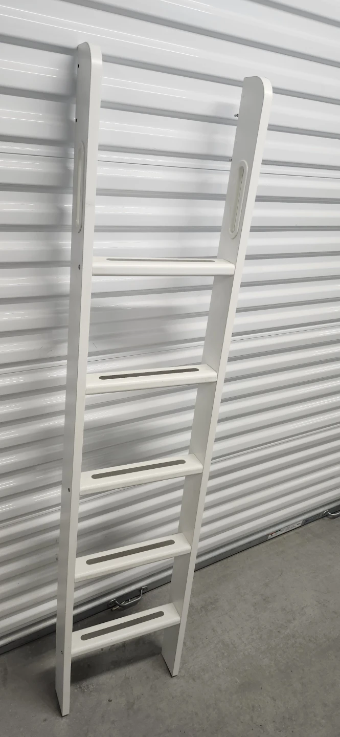 Wooden Ladder 16*72"W*H