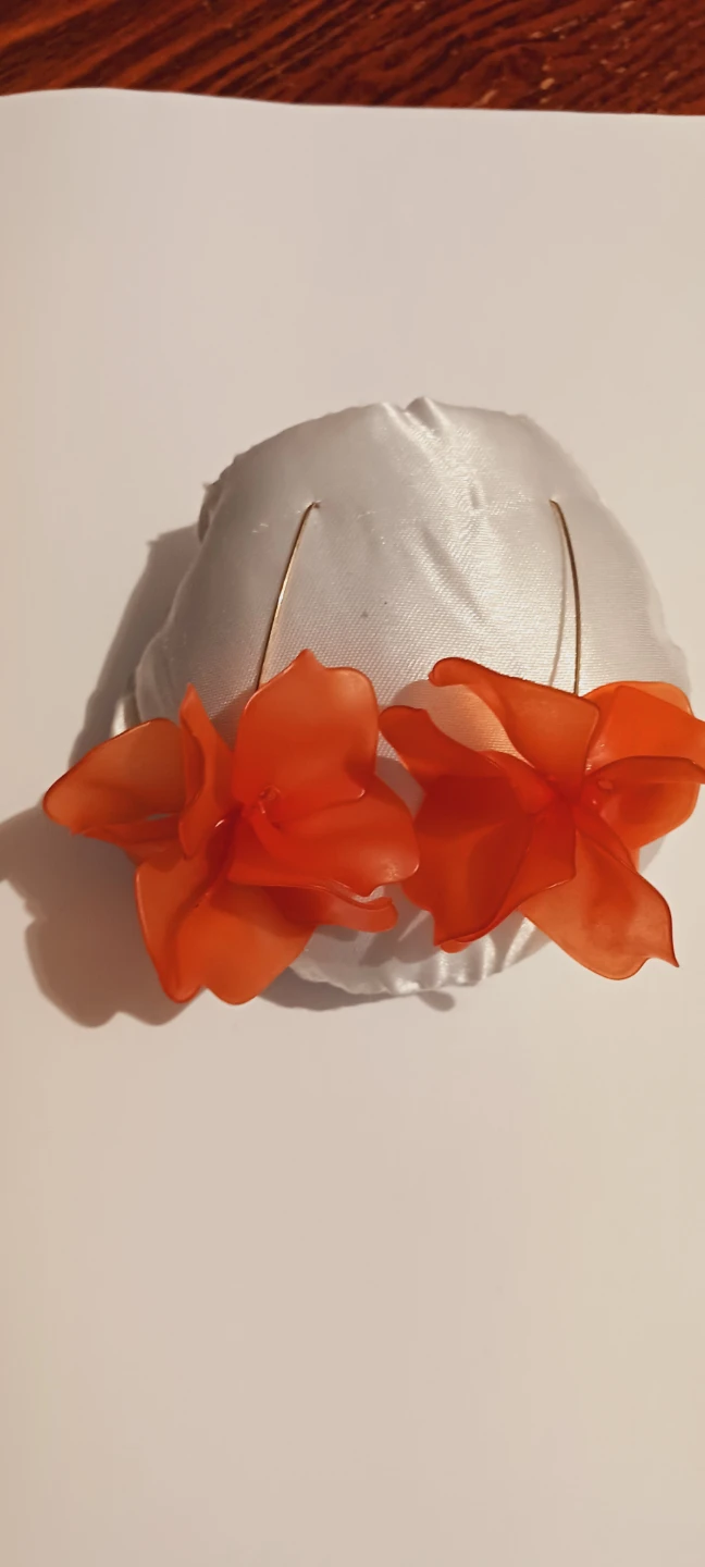 Cute Summertime Orange Flower Dangle Earrings