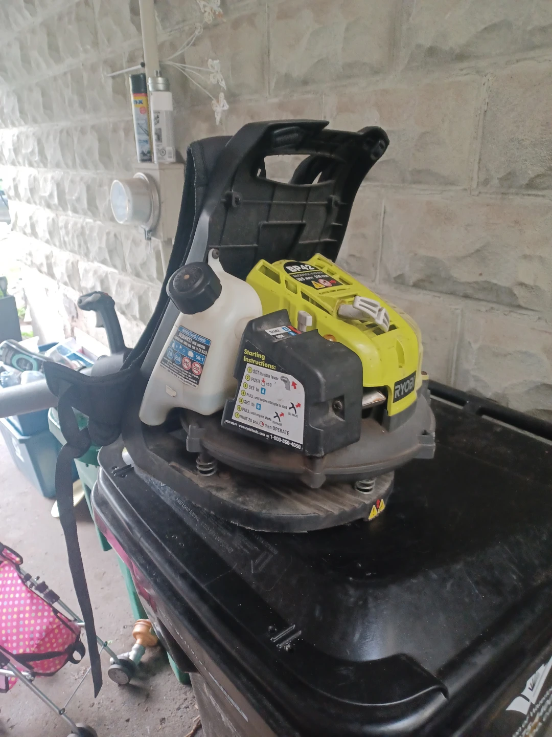 Ryobi Backpack Leaf Blower - photo 3