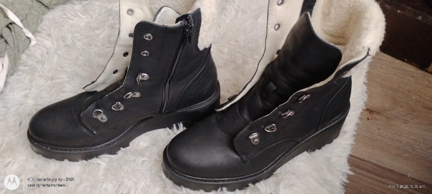 Black Faux Fur Lined Combat Boots - photo 2