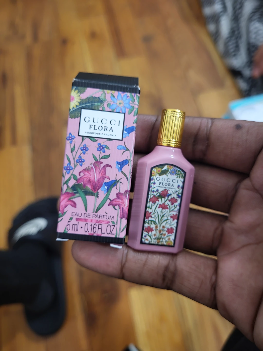 Gucci Flora Gorgeous Gardenia Eau de - photo 2