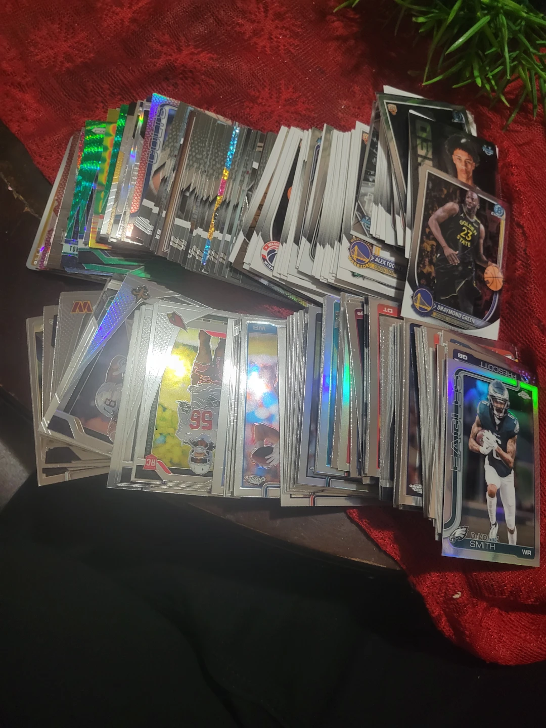 800+ Trading Cards the red card is like 40 or 50$