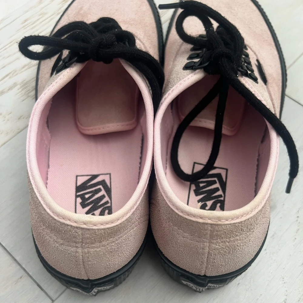 Vans Suede Blush Pink and Black Platform Sneakers - photo 5