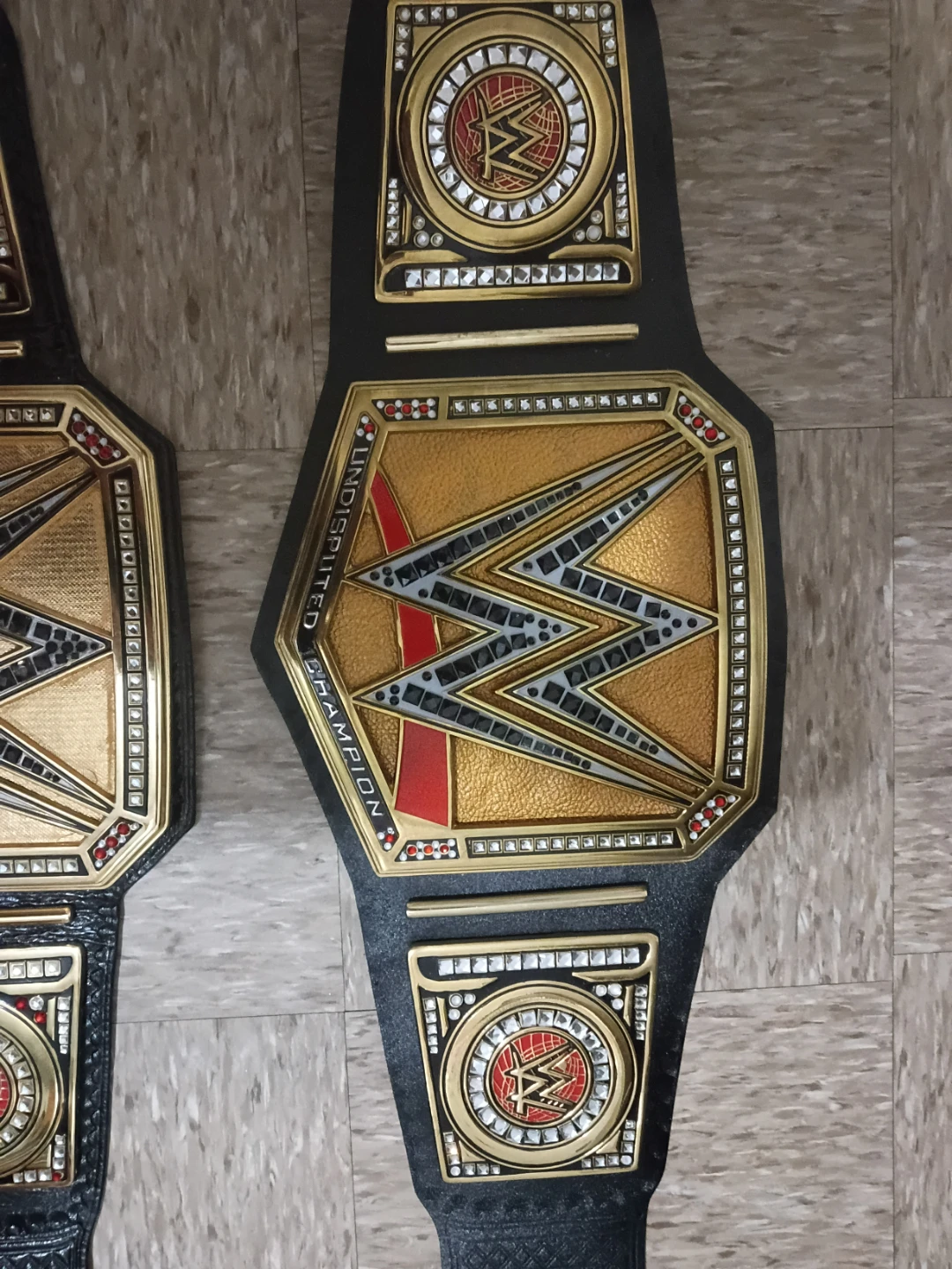WWE Undisputed Championship Replica Belt - photo 3