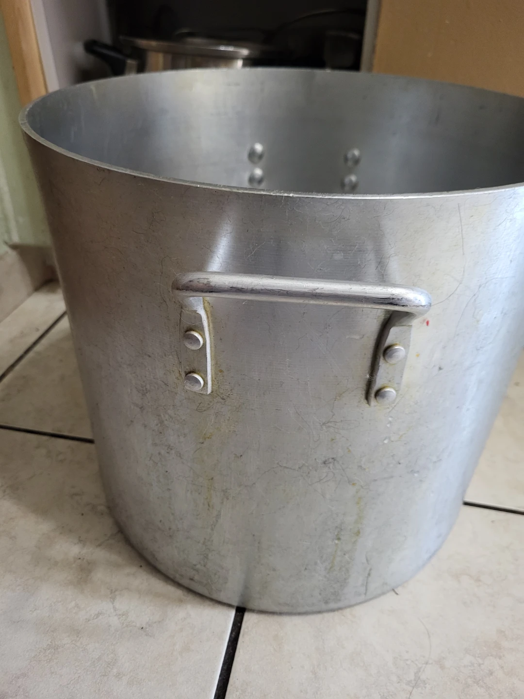 Used Large Stock Pot