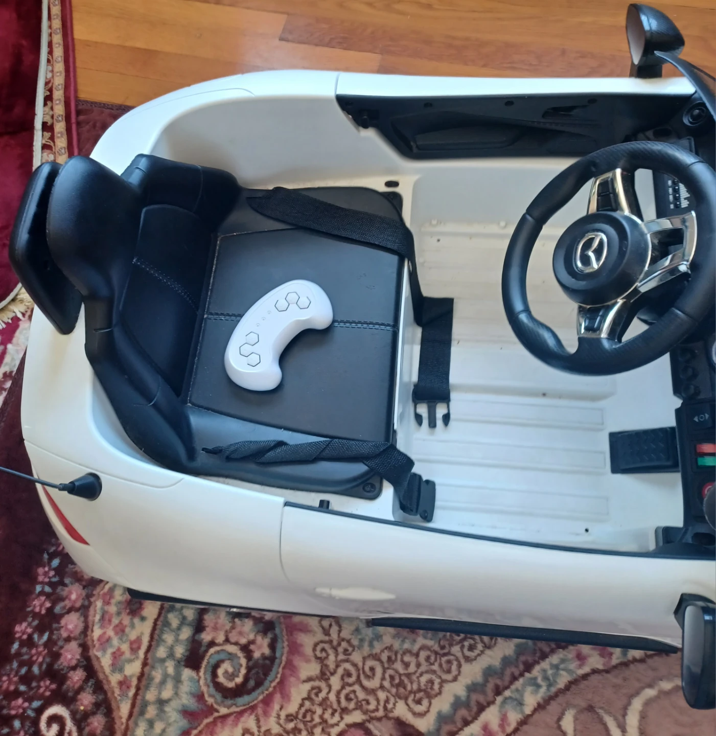 Kids Ride-On Mazda MX-5 Electric Car - White - photo 4