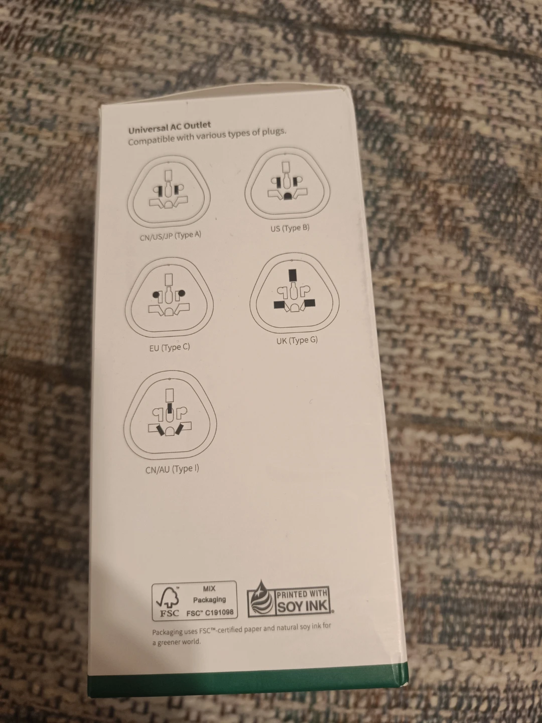 UGREEN Travel Adapter - 2 Pack - photo 2