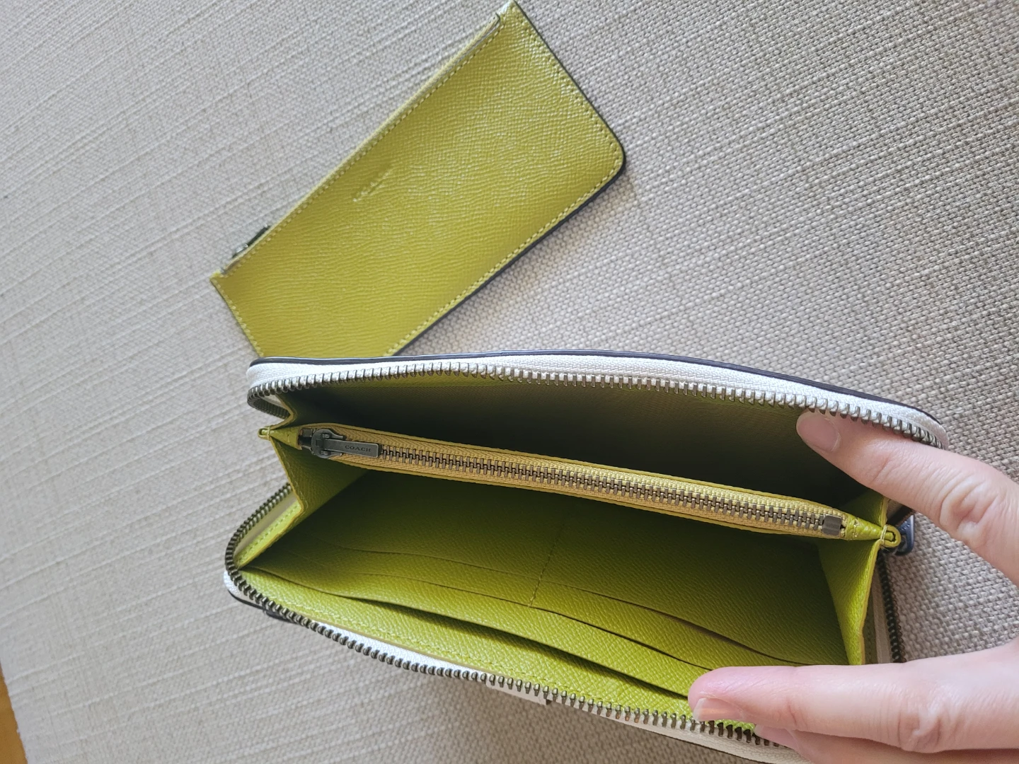 New COACH Wallet - photo 3