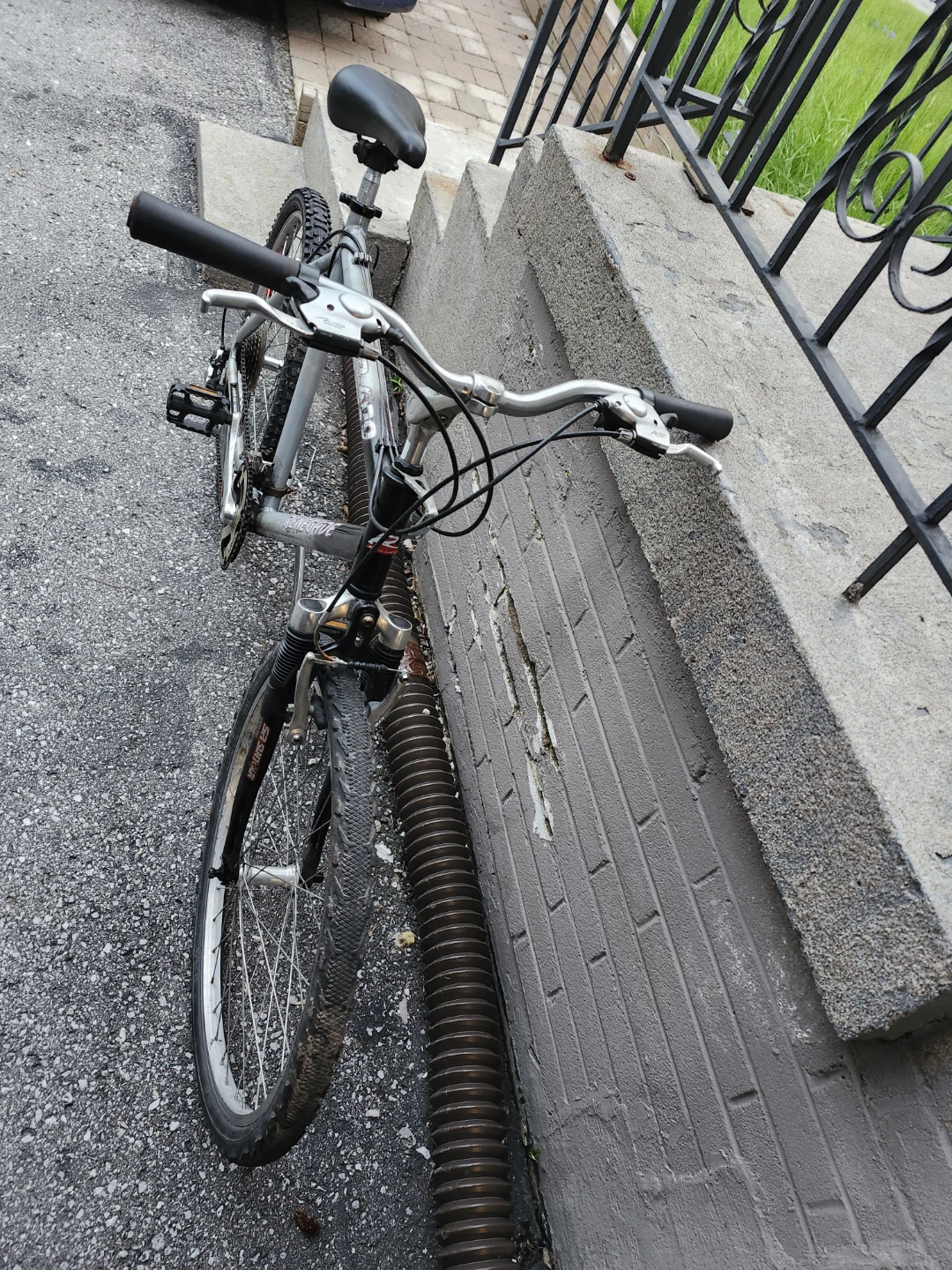 RENEGADE CR 400 Mountain Bike - photo 5
