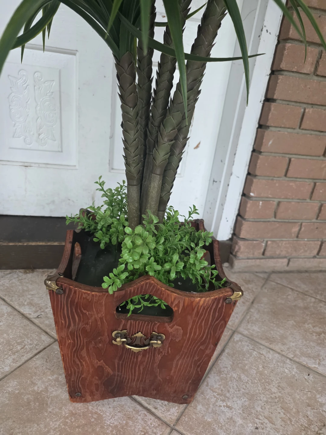 Artificial Dragon Tree Plant in Wooden Pot - photo 2