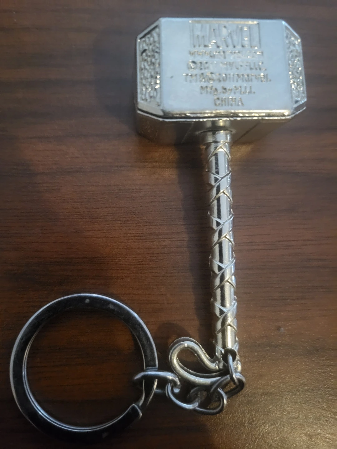 Marvel Thor Mjolnir Keychain - photo 2