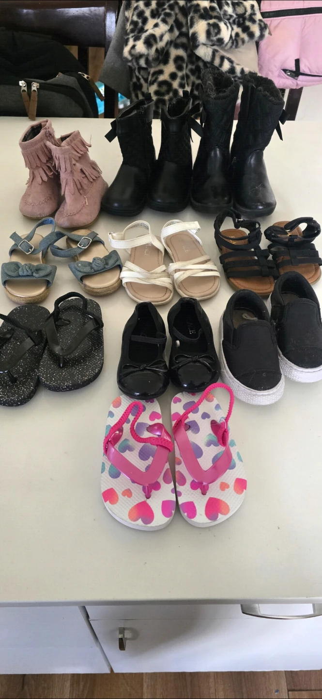 Assorted Kids' Shoes size 6