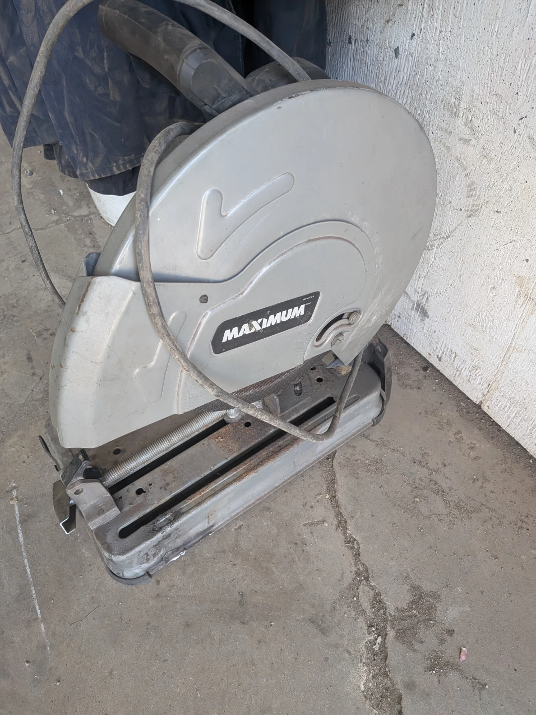 Maximum Chop Saw