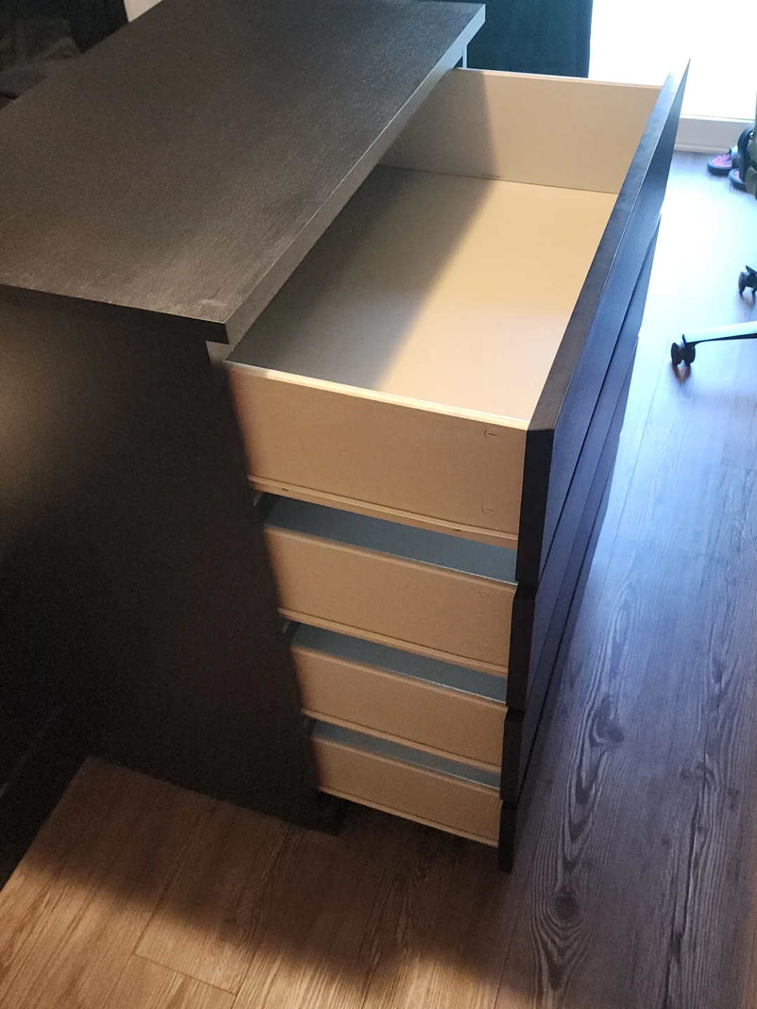 Ikea Malm 4-Drawer Dresser - photo 2