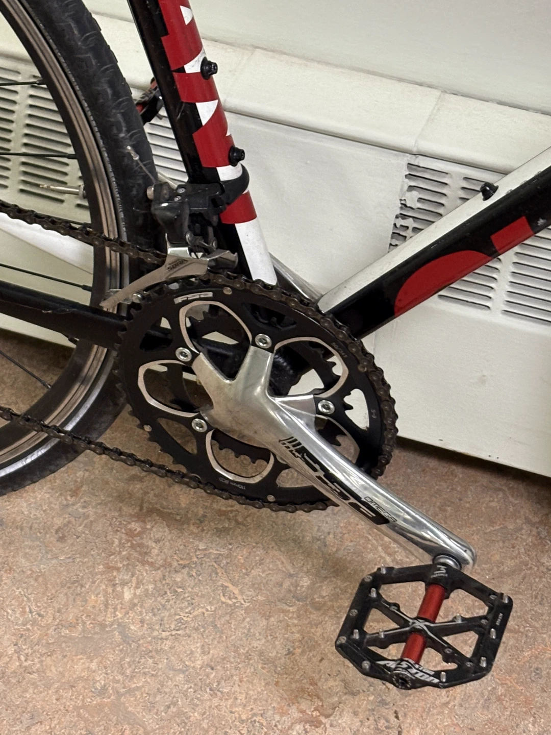Giant "T-Tex" Gravel Bike - photo 3