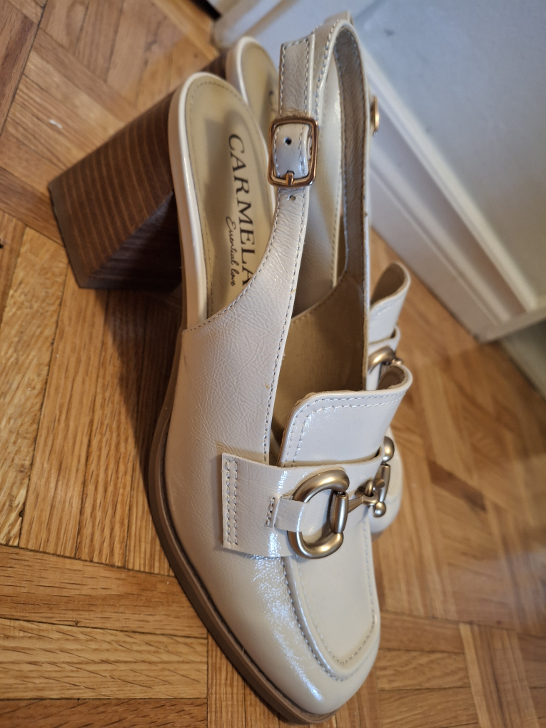 Carmela Cream Slingback Loafer Heels Size 40