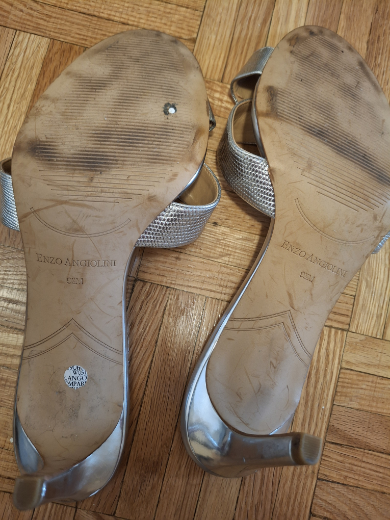 Enzo Angiolini Silver Heeled Mules Size 9M - photo 4
