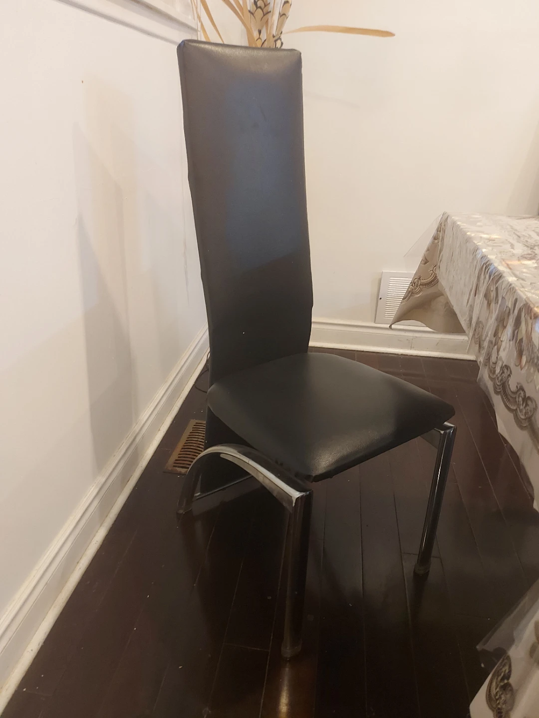 6 Black dining chair