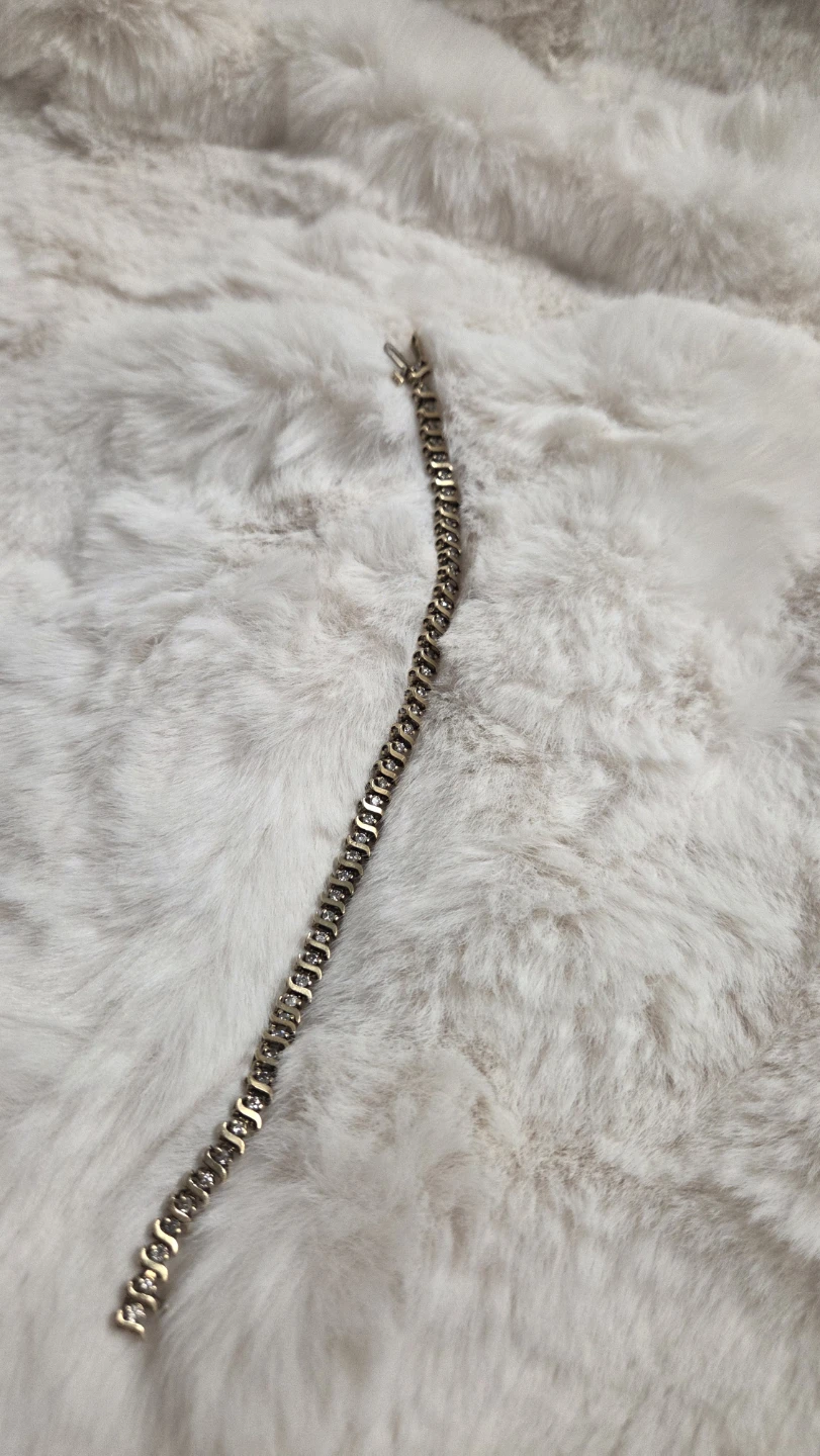 10K Gold Diamond Tennis Bracelet
