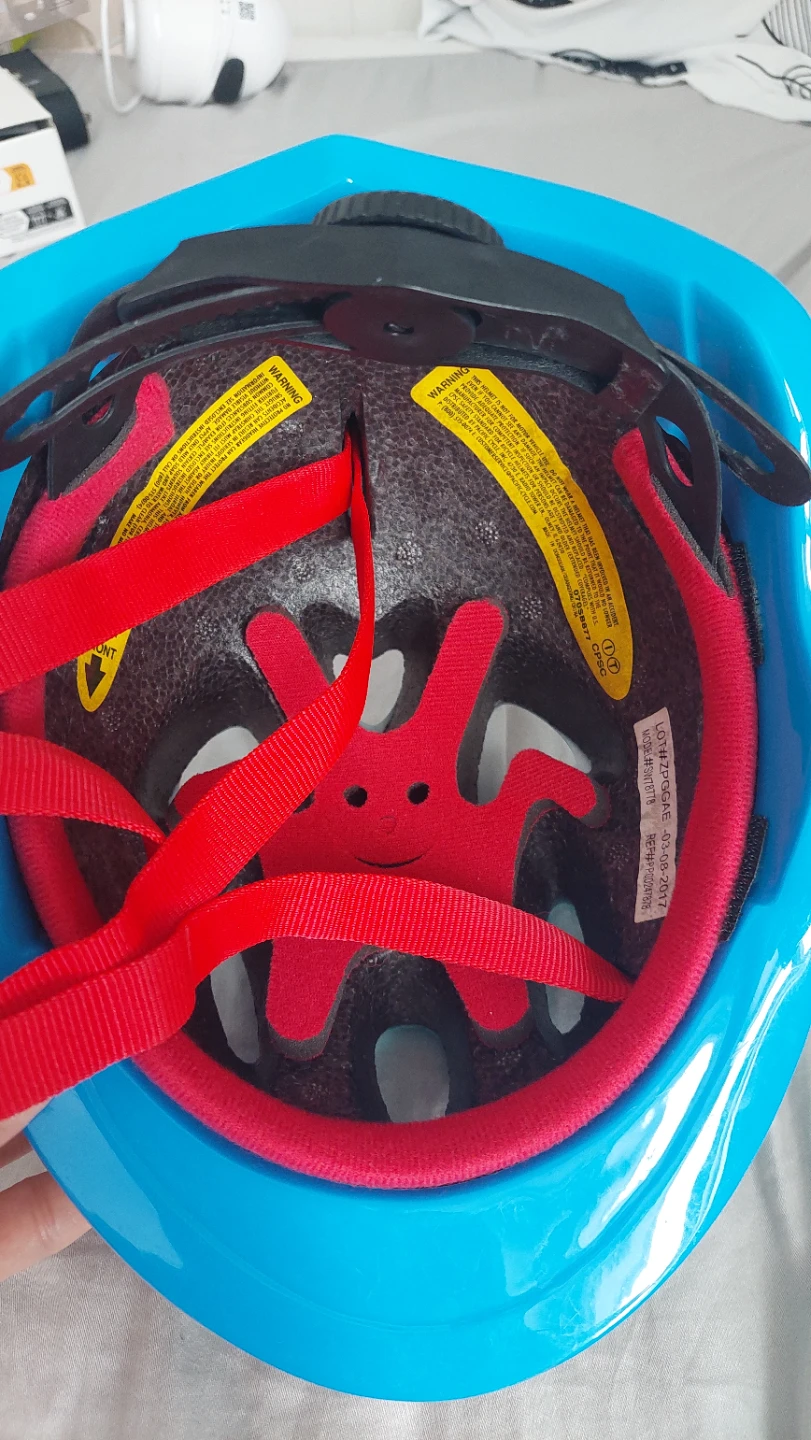 Schwinn Kids' Bike Helmet - photo 2