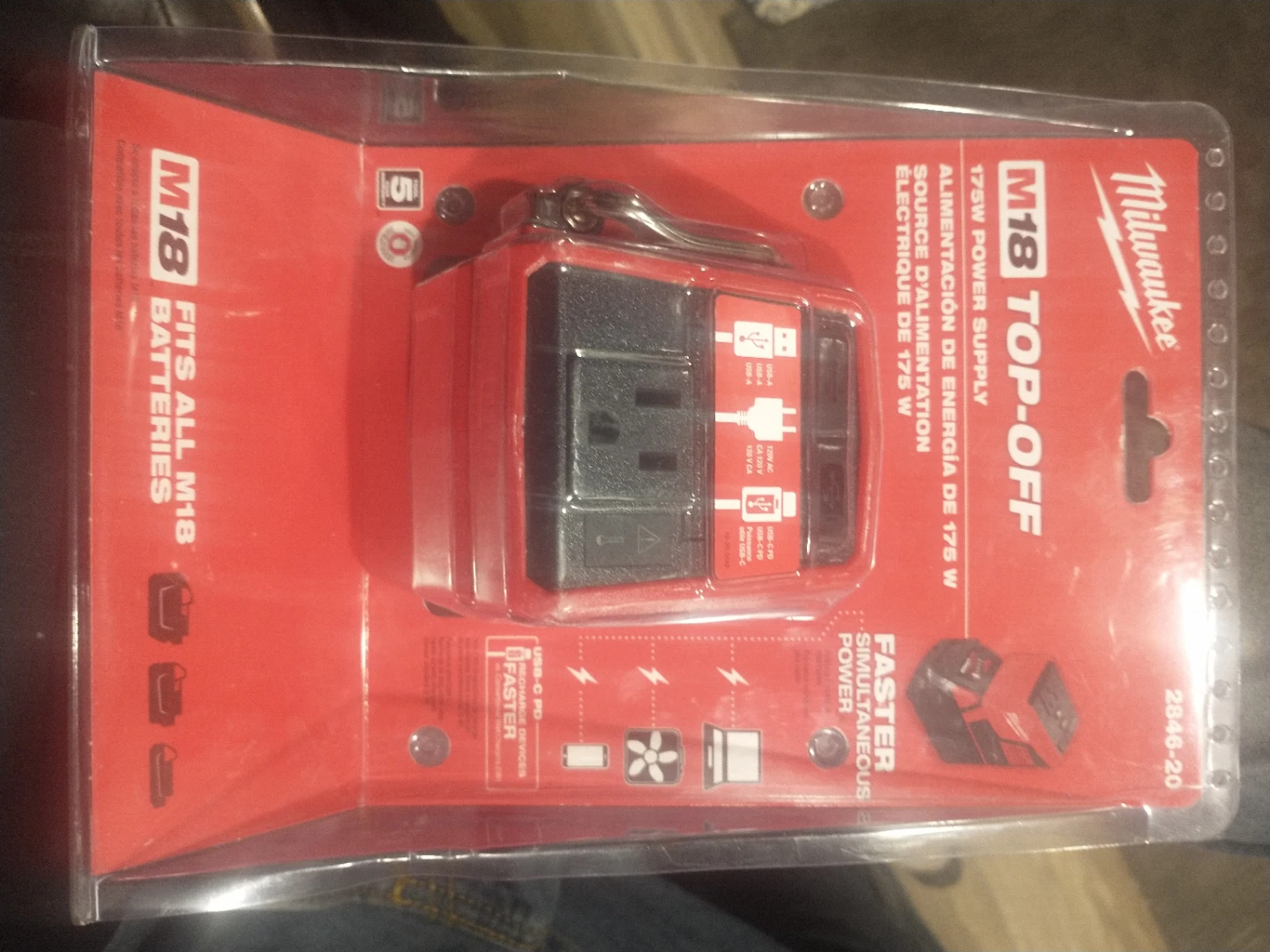 Milwaukee M18 175W Power Supply - photo 3