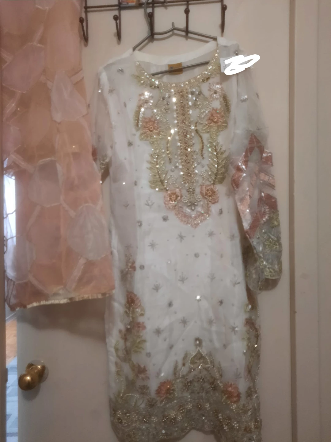 Women's Embroidered Kurti