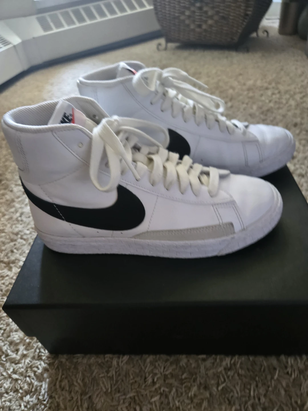 Nike Blazer Mid '77 Vintage White Black Sneakers Youth Size 4Y - photo 2
