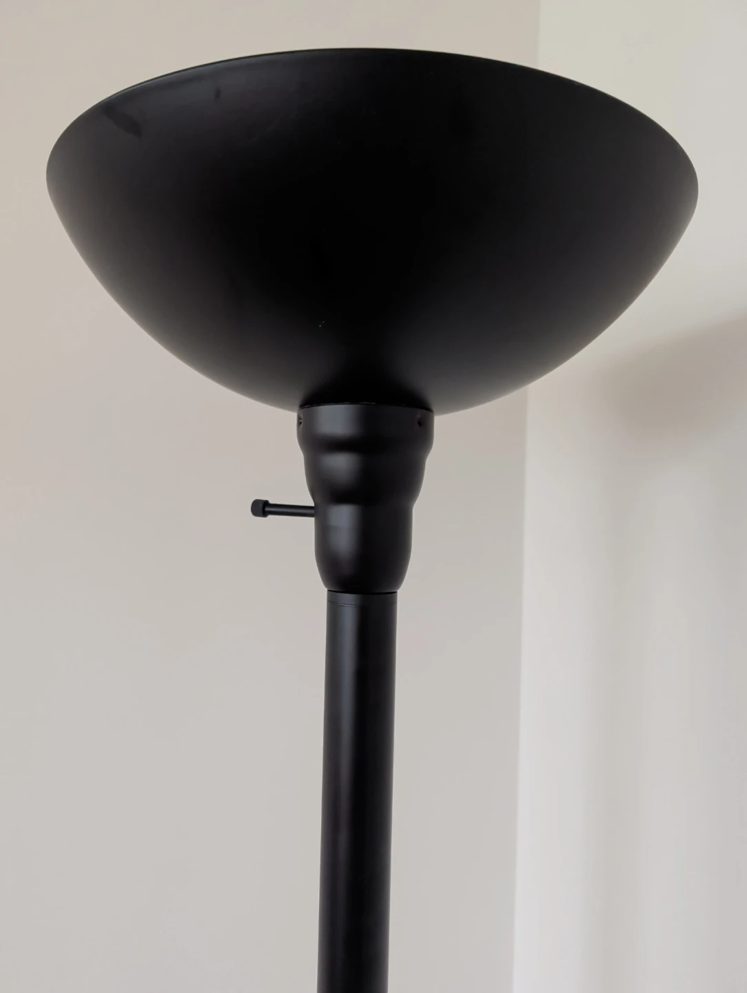 Black Floor Lamp - photo 2